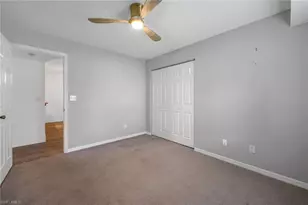 208 Furse Lakes Cir, Naples, FL 34104 - Photo 27