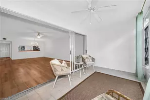 208 Furse Lakes Cir, Naples, FL 34104 - Photo 33