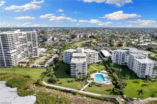 240 Seaview Ct, Marco Island, FL 34145 - Photo 25