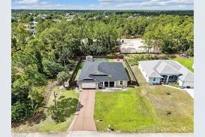 2811 50th St W, Lehigh Acres, FL 33971 - Photo 39