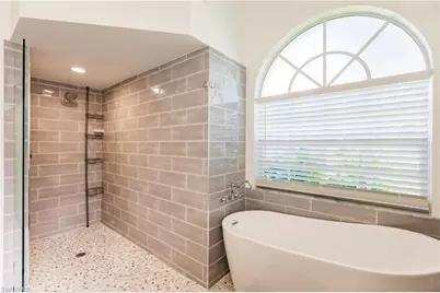 2910 SW 37th Ter, Cape Coral, FL 33914 - Photo 13