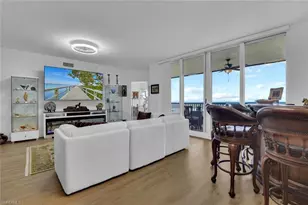 1065 Borghese Ln, Naples, FL 34114 - Photo 7