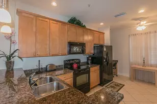 9102 Chula Vista St, Naples, FL 34113 - Photo 7