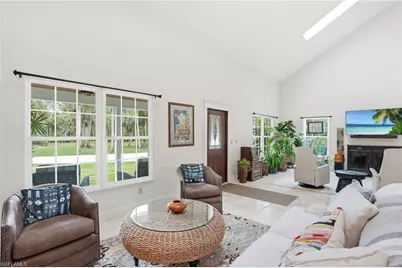 681 7th St SW, Naples, FL 34117 - Photo 5