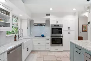 681 7th St SW, Naples, FL 34117 - Photo 11
