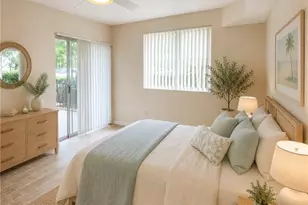 1810 Florida Club Cir W, Naples, FL 34112 - Photo 9