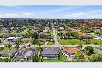 1200 Samoa Ave, Marco Island, FL 34145 - Photo 27