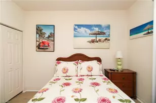519 Roma Ct, Naples, FL 34110 - Photo 21