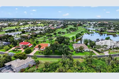 16047 Forest Oaks Dr, Fort Myers, FL 33908 - Photo 11