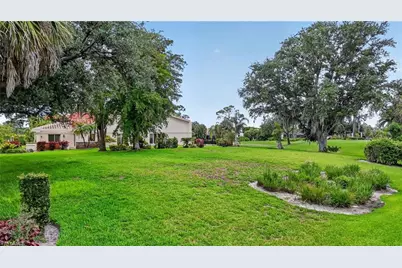 16047 Forest Oaks Dr, Fort Myers, FL 33908 - Photo 5