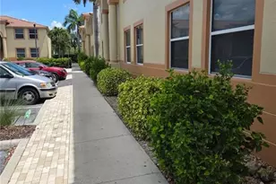 15417 Bellamar Cir, Fort Myers, FL 33908 - Photo 3