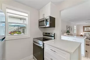 661 12th Ave S, Naples, FL 34102 - Photo 9
