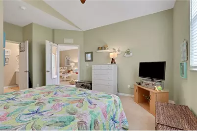 4236 Bellasol Cir #1021, Fort Myers, FL 33916 - Photo 15