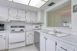 3150 Binnacle Dr, Naples, FL 34103 - Photo 5
