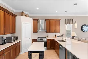 6155 Dogleg Dr, Naples, FL 34113 - Photo 21