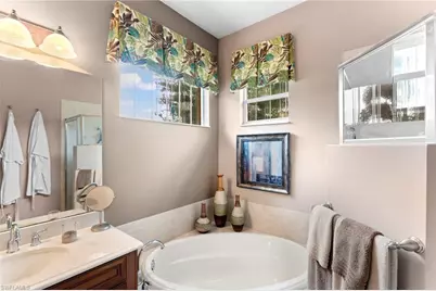 6155 Dogleg Dr, Naples, FL 34113 - Photo 15