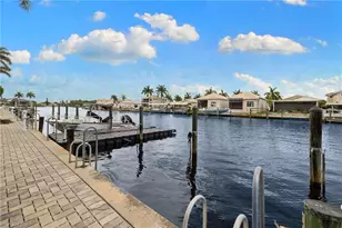 221 Sunrise Cay, Naples, FL 34114 - Photo 29