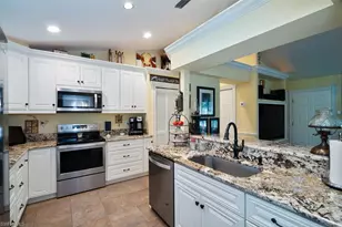 2421 22nd Ave NE, Naples, FL 34120 - Photo 3