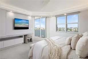 410 Flagship Dr, Naples, FL 34108 - Photo 13