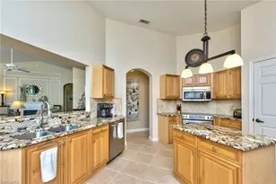 3296 Twilight Ln, Naples, FL 34109 - Photo 7