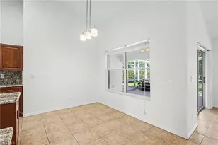 6643 Craven Hill Way, Naples, FL 34104 - Photo 9