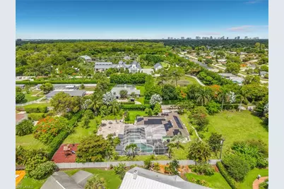 2280 Capri Ct, Naples, FL 34105 - Photo 31