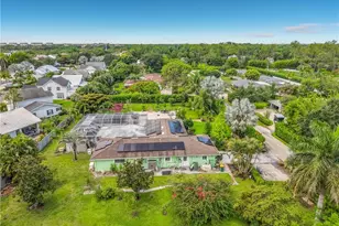 2280 Capri Ct, Naples, FL 34105 - Photo 29