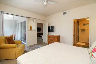 519 Roma Ct, Naples, FL 34110 - Photo 33