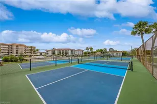 29 High Point Cir E, Naples, FL 34103 - Photo 45