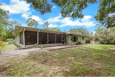 3425 29th Ave SW, Naples, FL 34117 - Photo 21