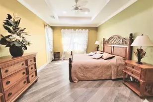 13728 Luna Dr, Naples, FL 34109 - Photo 7