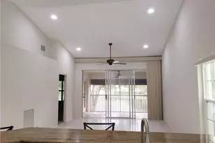 736 Wiggins Lake Dr, Naples, FL 34110 - Photo 7