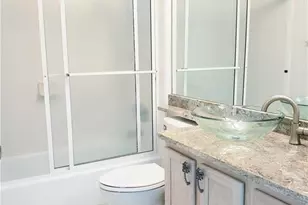 736 Wiggins Lake Dr, Naples, FL 34110 - Photo 21