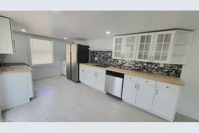 10671 Hampton St, Bonita Springs, FL 34135 - Photo 5