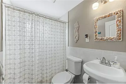 27051 Sun Aqua Ln, Bonita Springs, FL 34135 - Photo 19