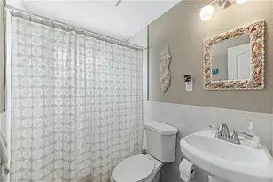 27051 Sun Aqua Ln, Bonita Springs, FL 34135 - Photo 19