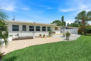 27051 Sun Aqua Ln, Bonita Springs, FL 34135 - Photo 23