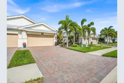 14695 Edgewater Cir, Naples, FL 34114 - Photo 3