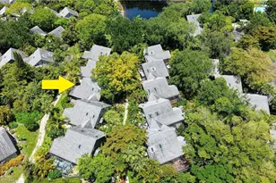 1325 Solana Rd, Naples, FL 34103 - Photo 27