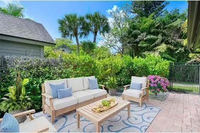 1325 Solana Rd #K3, Naples, FL 34103 - Photo 9