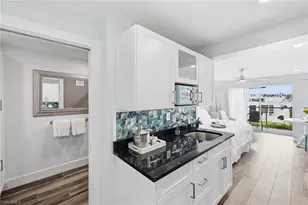 900 Broad Ave S, Naples, FL 34102 - Photo 5