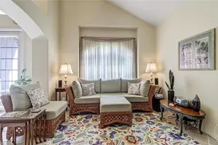 1041 Jardin Dr, Naples, FL 34104 - Photo 7