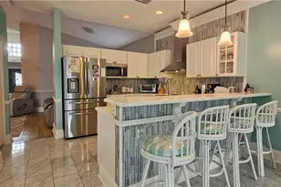 520 Crossfield Cir, Naples, FL 34104 - Photo 11