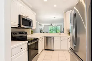3431 Pointe Creek Ct, Bonita Springs, FL 34134 - Photo 7