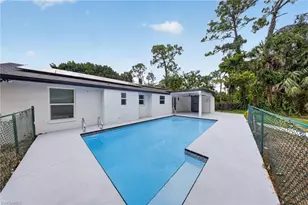 280 1st St NW, Naples, FL 34120 - Photo 35