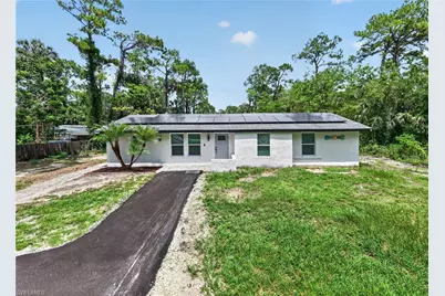 280 1st St NW, Naples, FL 34120 - Photo 7