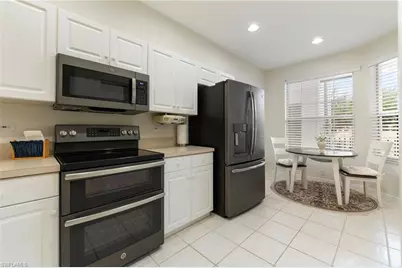 8247 Parkstone Pl #206, Naples, FL 34120 - Photo 9