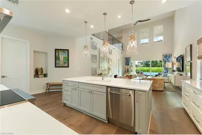 158 Cambria Ln, Naples, FL 34112 - Photo 15