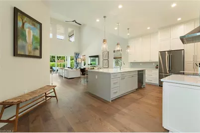 158 Cambria Ln, Naples, FL 34112 - Photo 3