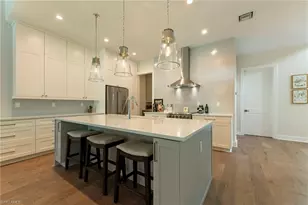 158 Cambria Ln, Naples, FL 34112 - Photo 11